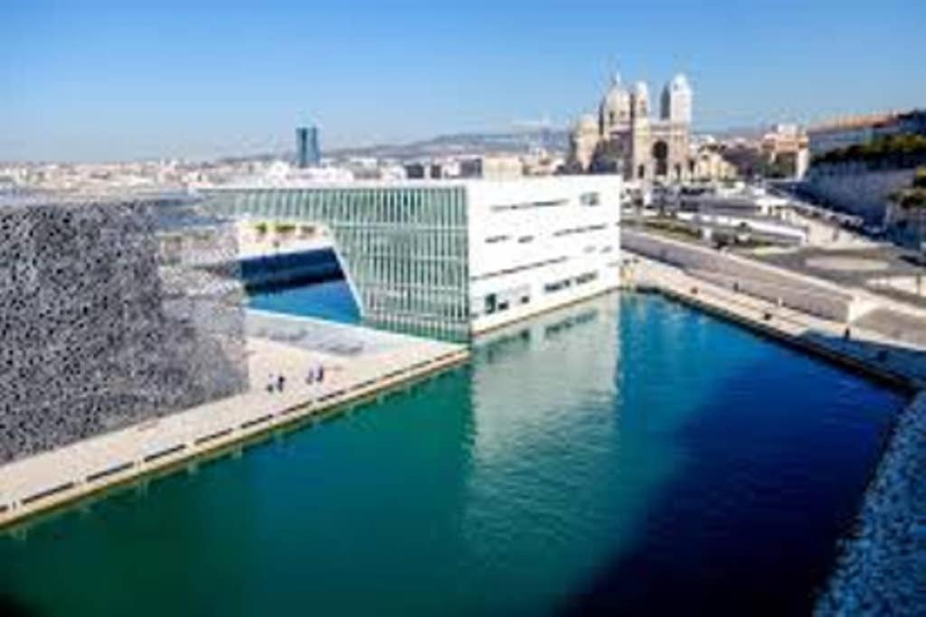 La Sardine Au Coeur Du Panier Apartment Marseille Exterior photo